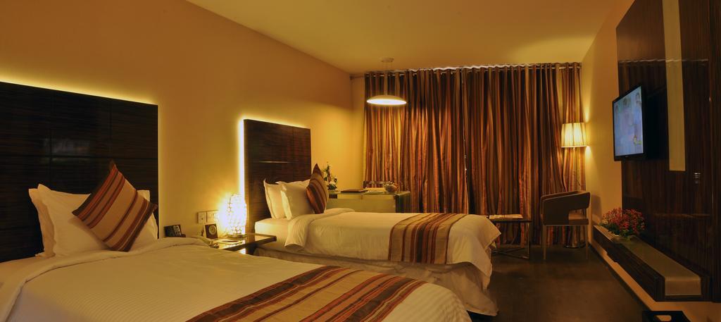 The Arcadia Otel Coimbatore Dış mekan fotoğraf