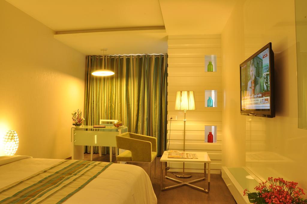 The Arcadia Otel Coimbatore Dış mekan fotoğraf