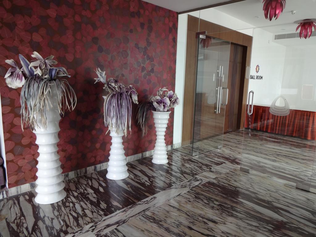 The Arcadia Otel Coimbatore Dış mekan fotoğraf