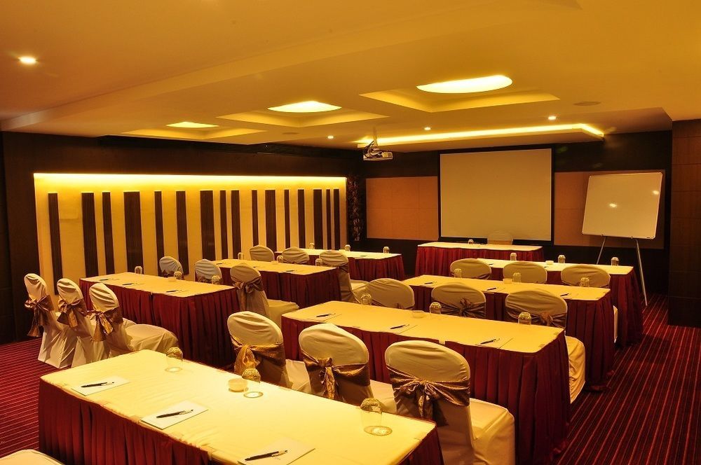 The Arcadia Otel Coimbatore Dış mekan fotoğraf